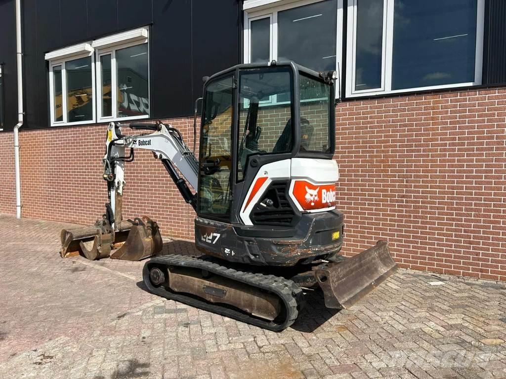 Bobcat E27 소형 굴삭기 7톤 미만