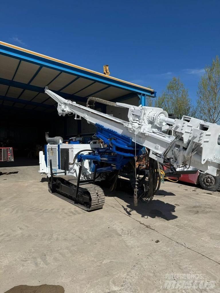Soilmec SM 400 앵커 드릴 장치