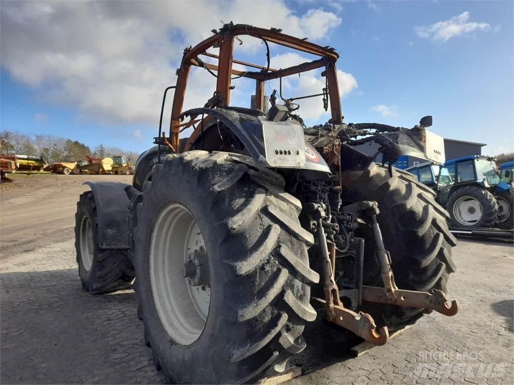 Valtra S374 트랙터