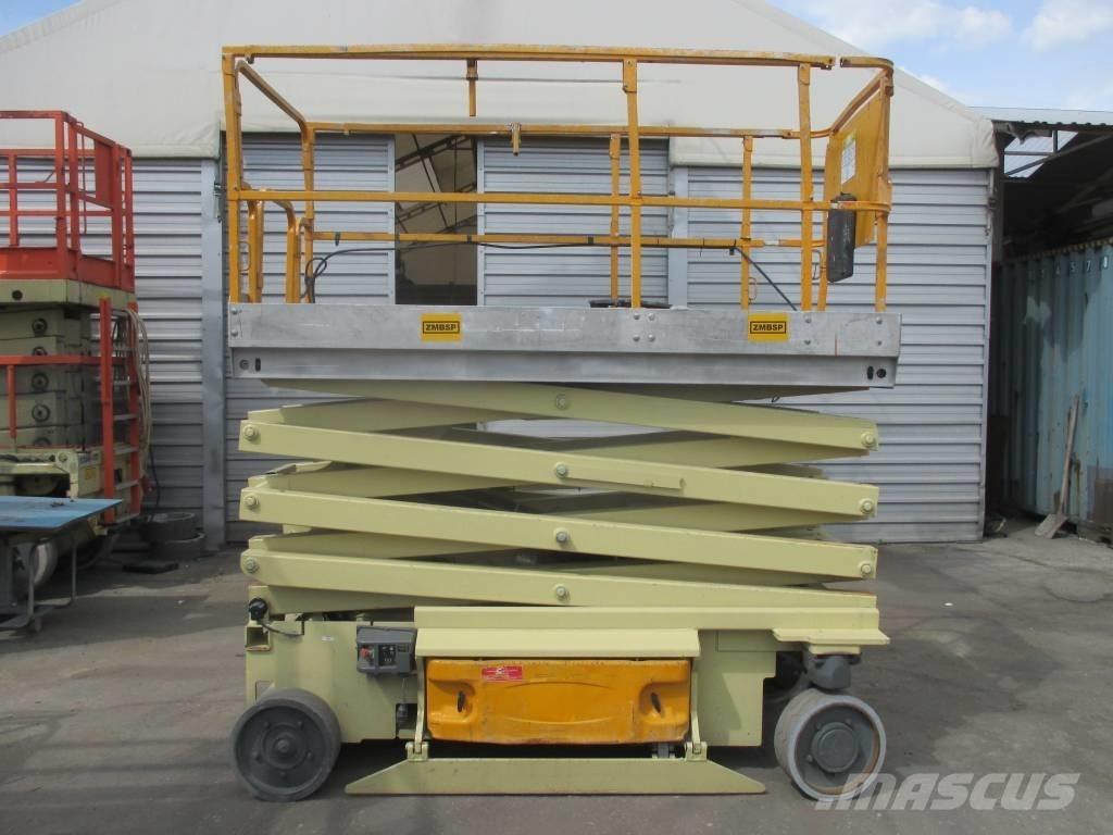JLG 3246 ES 가위형 리프트