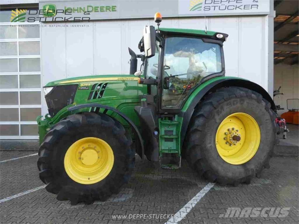 John Deere 6215R 트랙터
