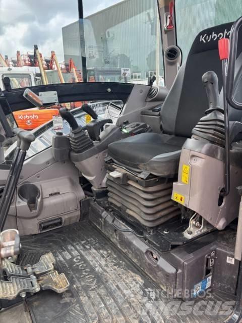 Kubota KX 060-5 소형 굴삭기 7톤 미만