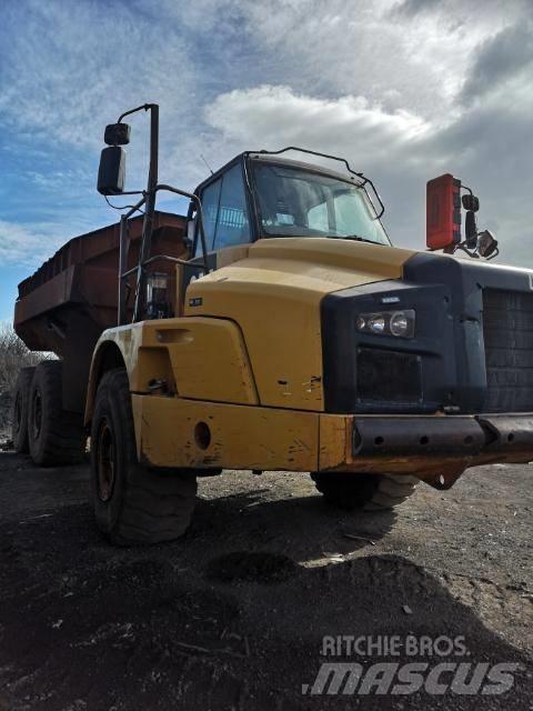 CAT 735 연결식 홀러