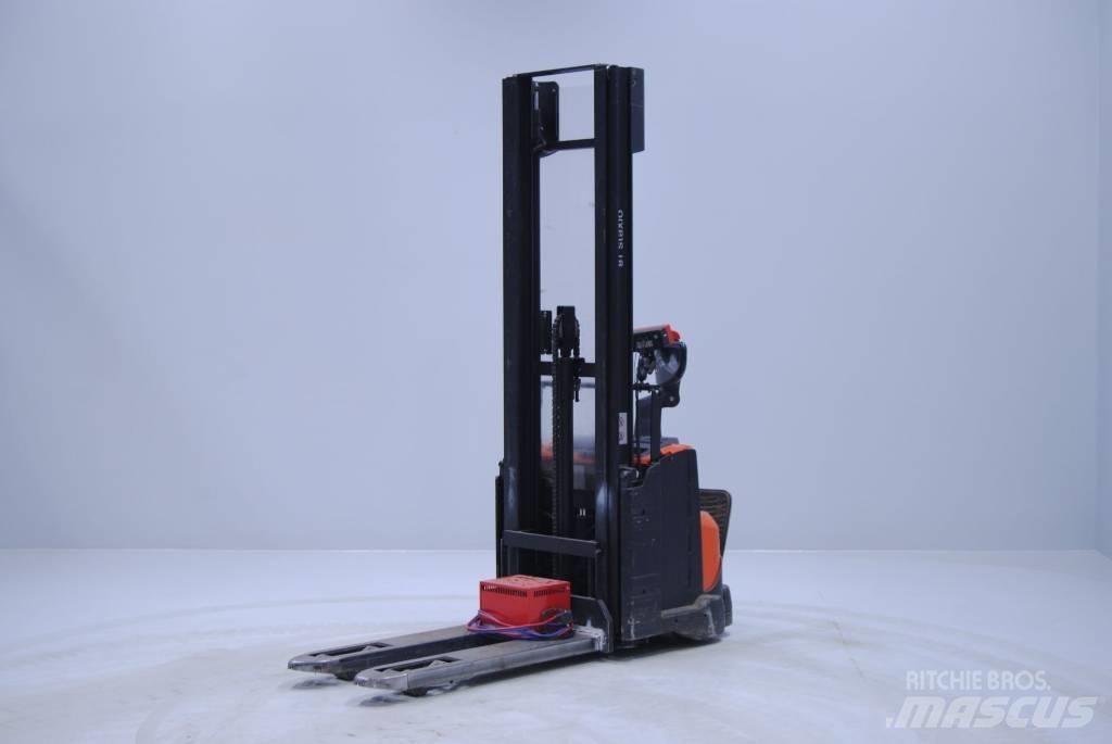 Toyota SWE120L 포크리프트