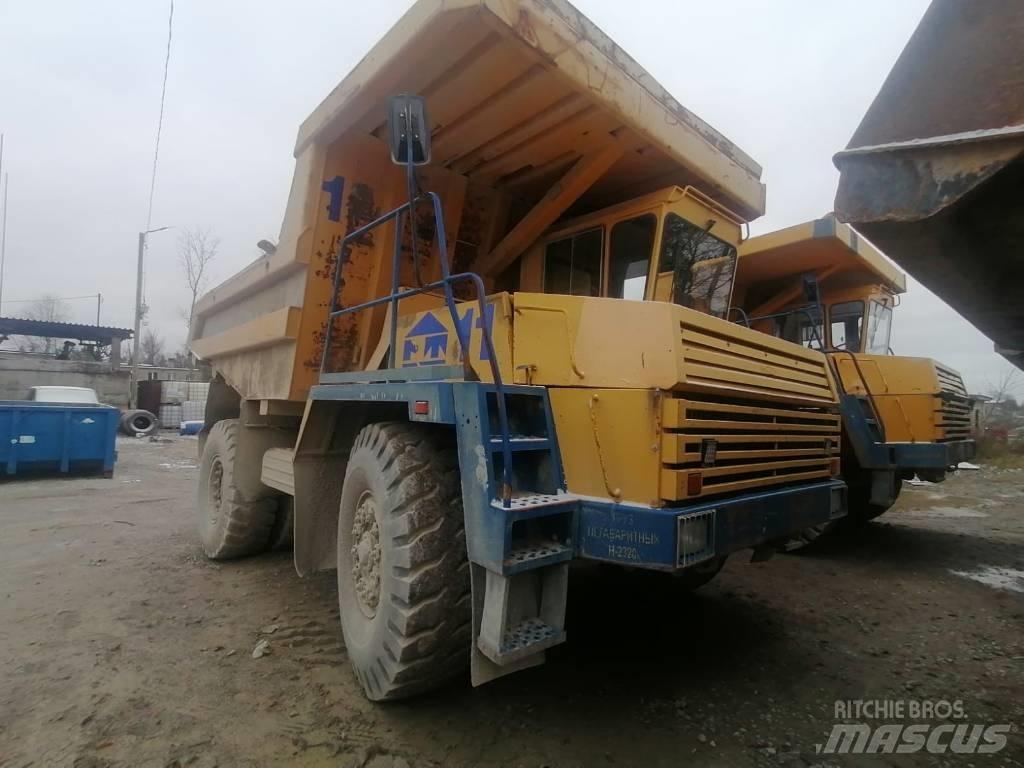 Belaz 7540 초대형 덤프 트럭
