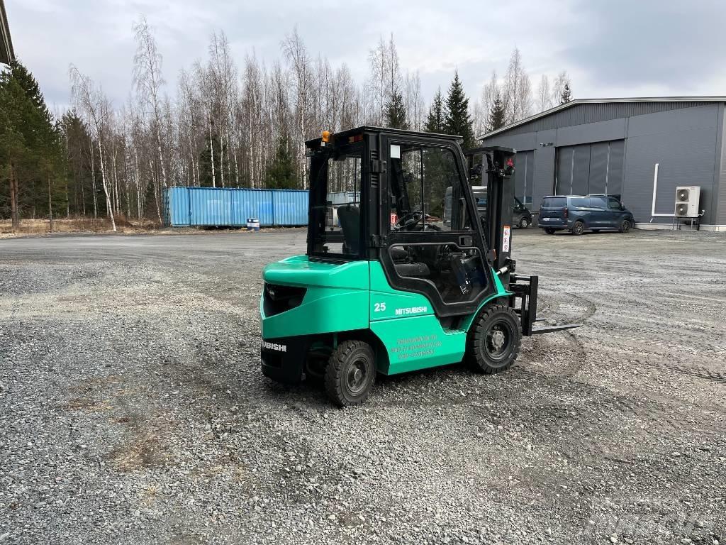 Mitsubishi FD25NT 디젤 지게차
