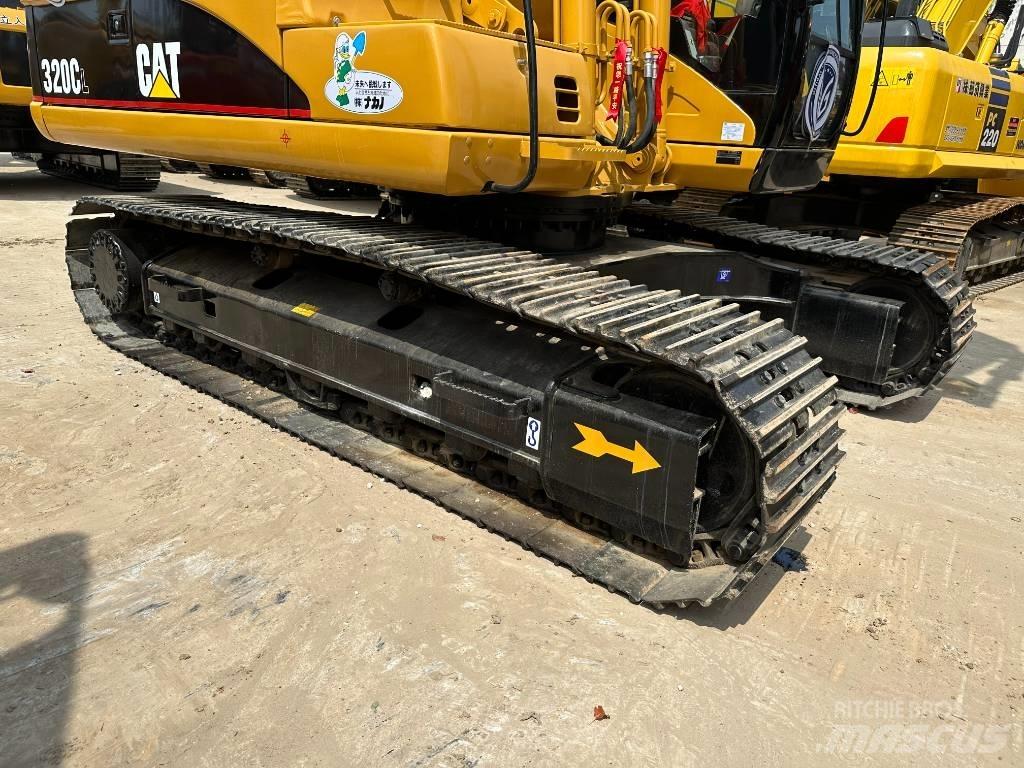 CAT CAT320C 중형굴삭기 7톤-28톤