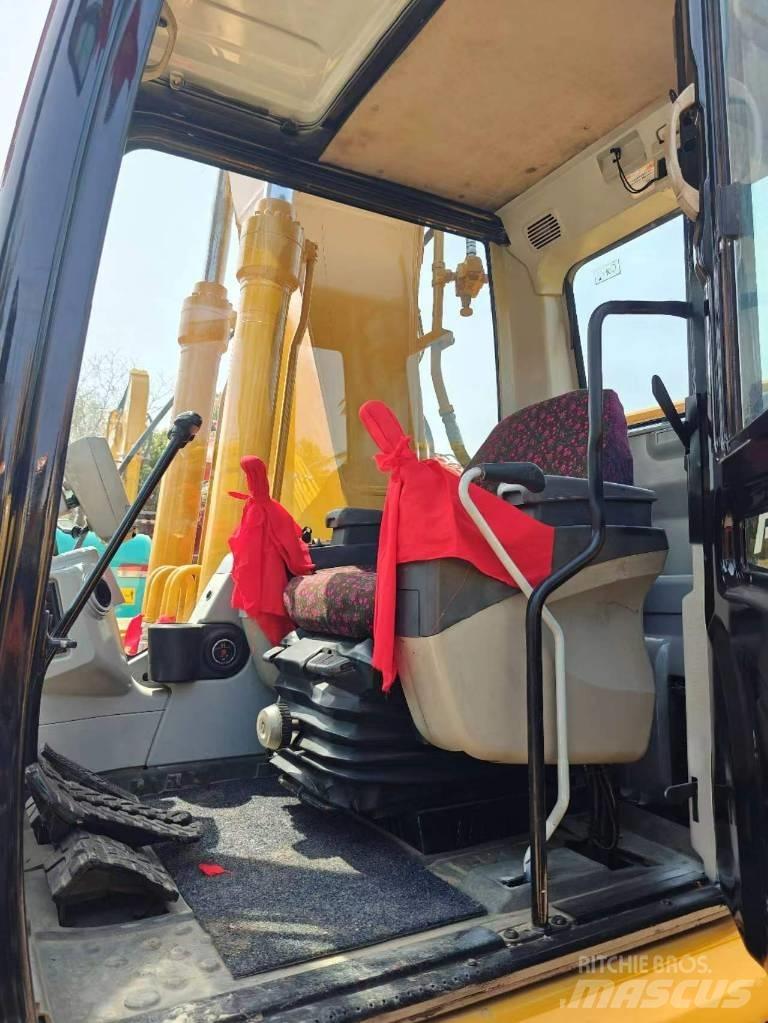 CAT CAT320C 중형굴삭기 7톤-28톤