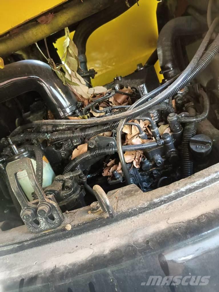 Yanmar Vio 75 중형굴삭기 7톤-28톤