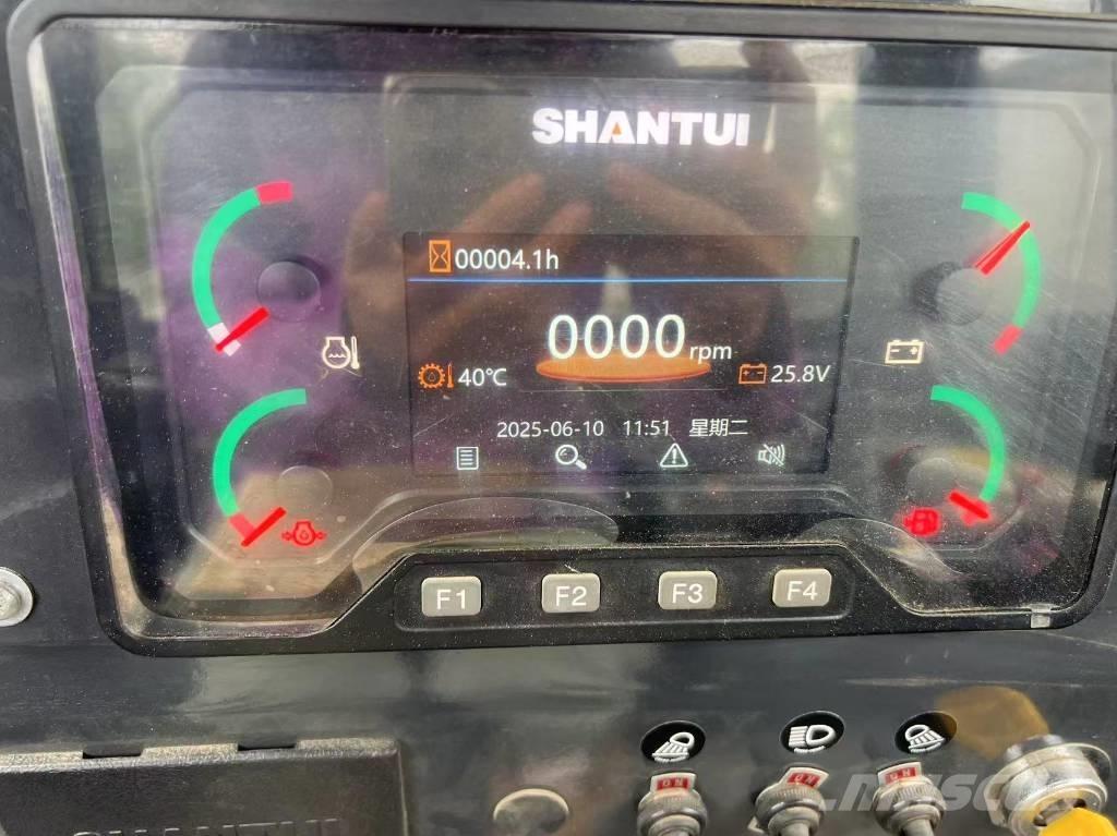 Shantui SD 22 크롤러 도저