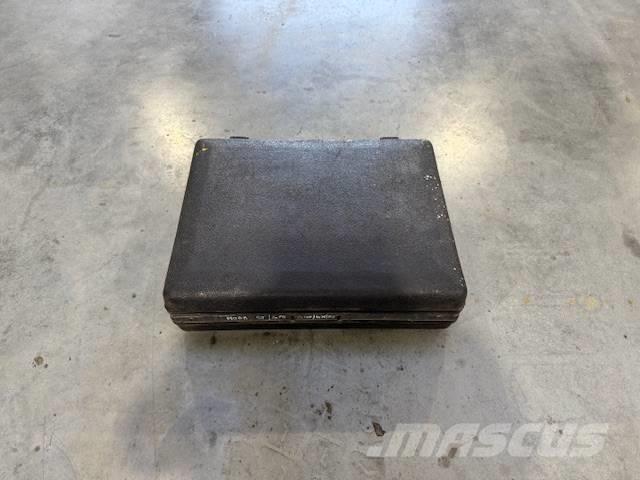 Dynapac DEMAG / VOLVO 아스팔트 포장장비