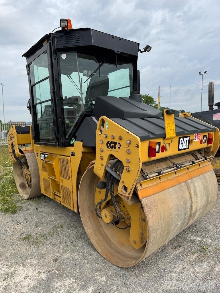 CAT CD 54 B 트윈 드럼 롤러