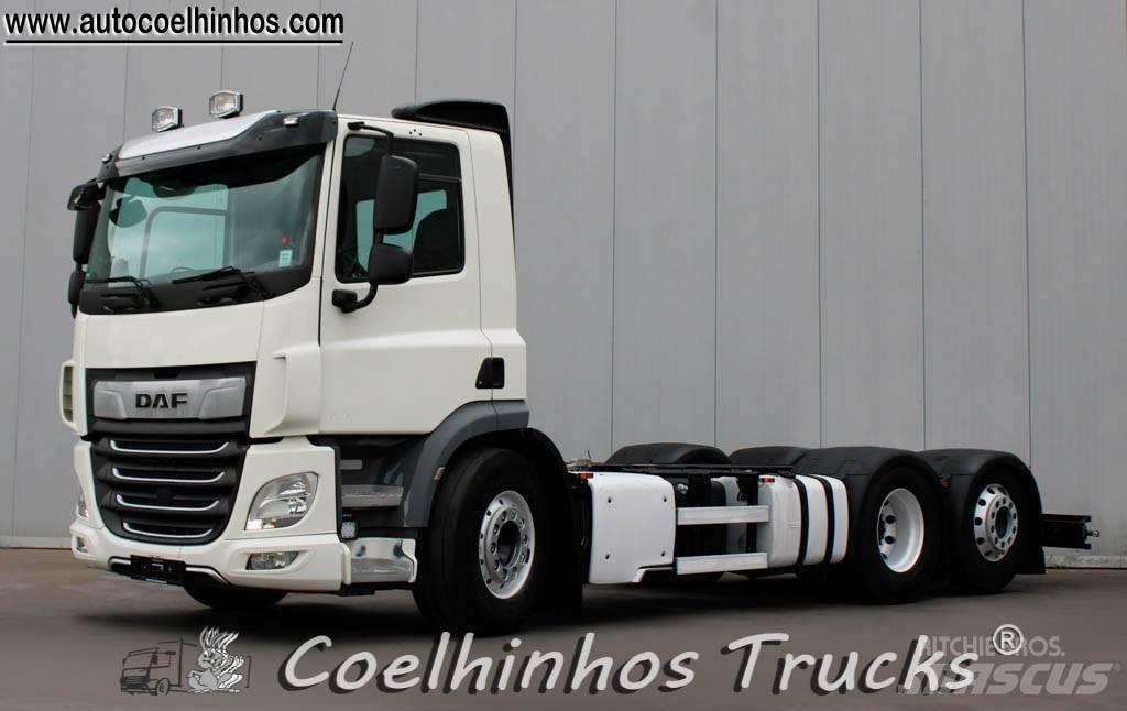 DAF CF 450 새시 운전실 트럭