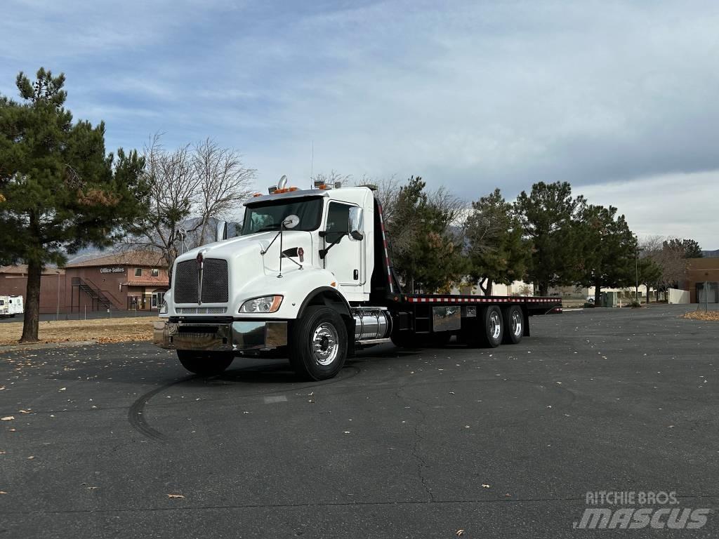 Kenworth T440 회수 차량