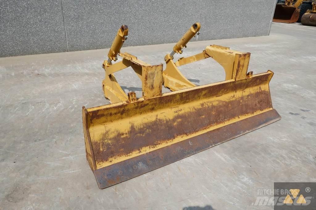 CAT Skidder blade 삽날
