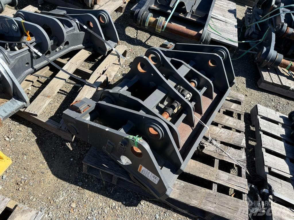 JRB KOMATSU WA320 QC 퀵 커넥터