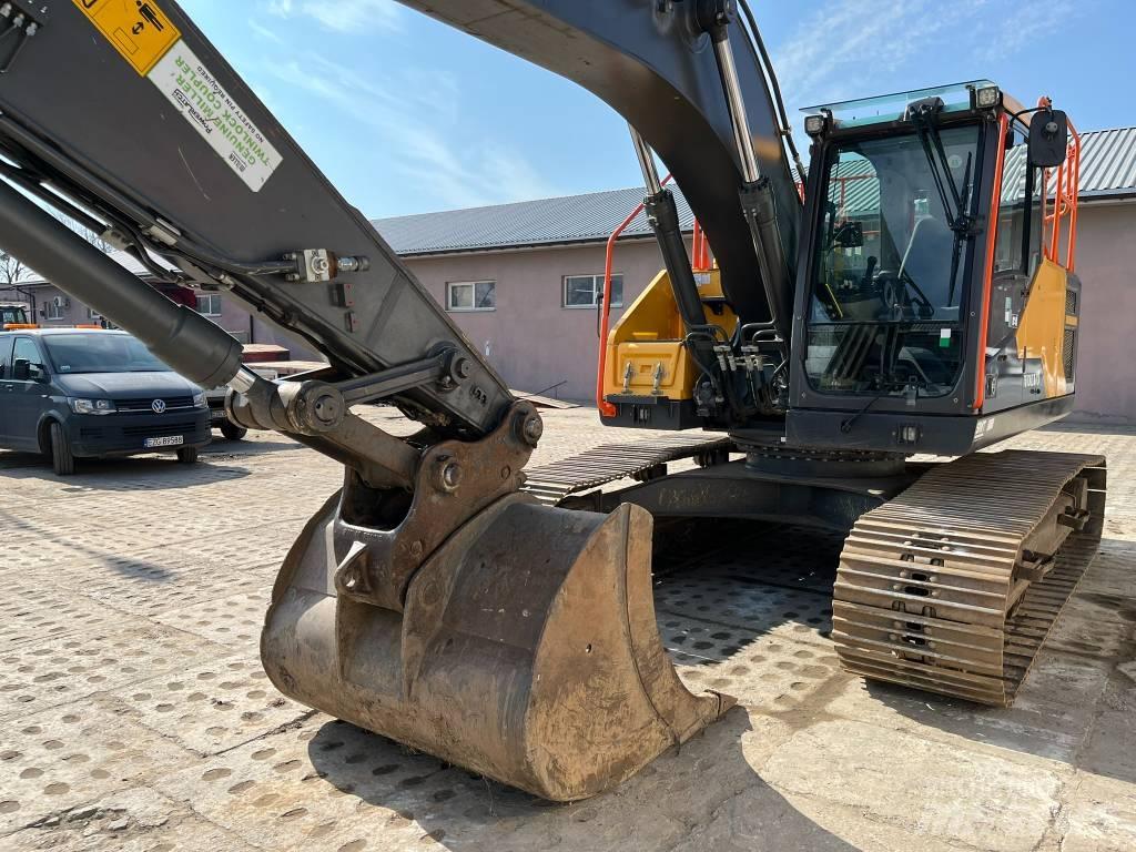 Volvo EC 220 E 대형 굴삭기 29톤 이상