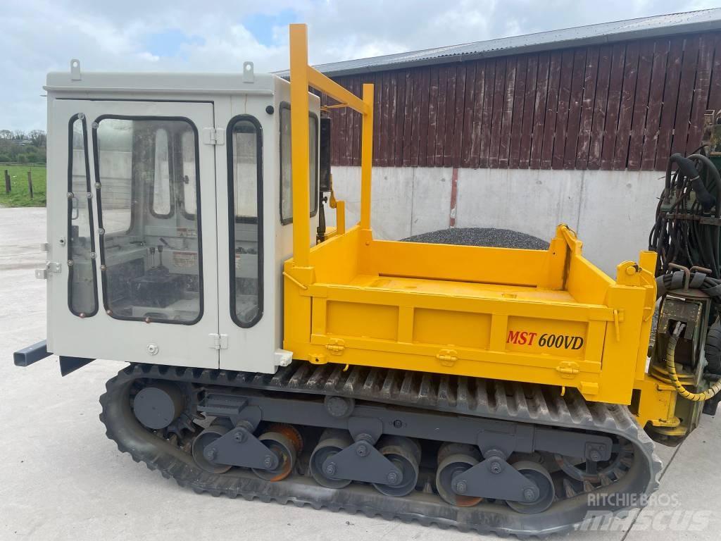 Morooka MST 600 V D  궤도식 덤프