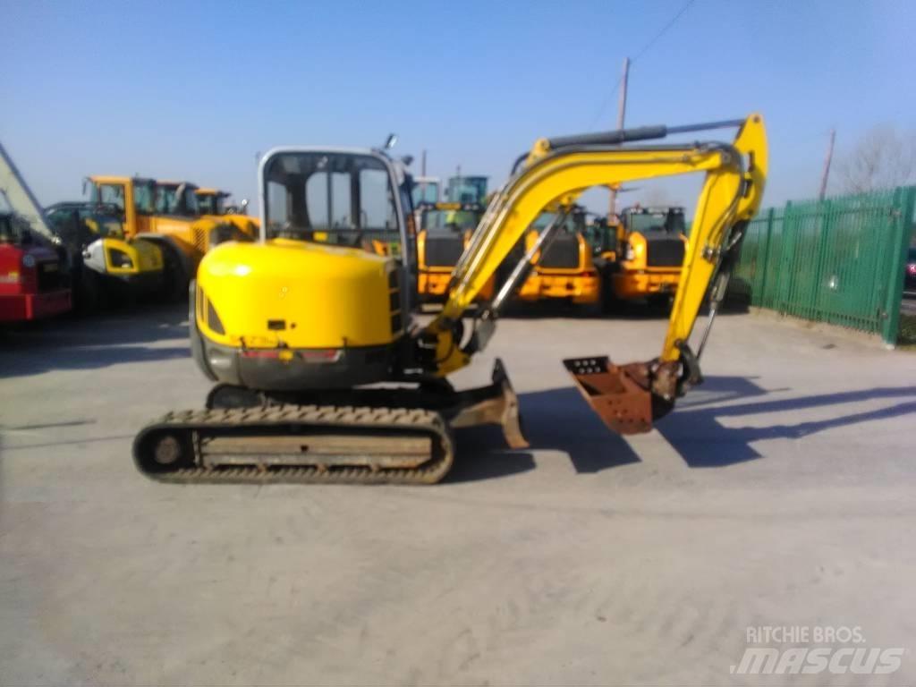 Wacker Neuson 50 Z3 소형 굴삭기 7톤 미만