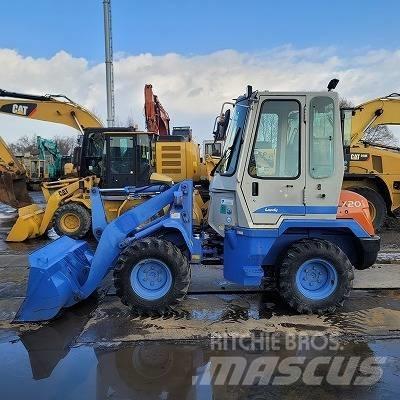 Hitachi LX 20-7  휠로우더