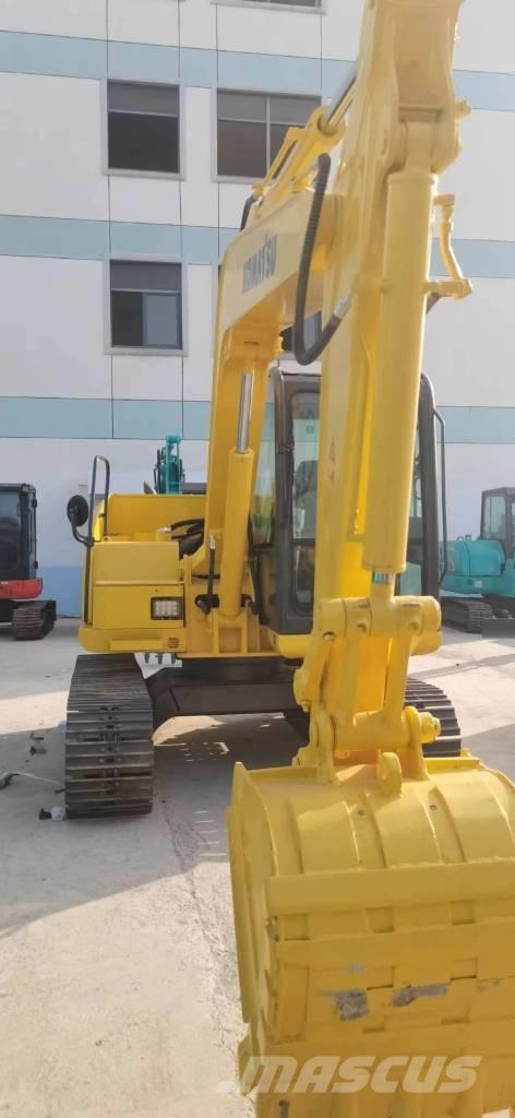 Komatsu PC 60 대형 굴삭기 29톤 이상