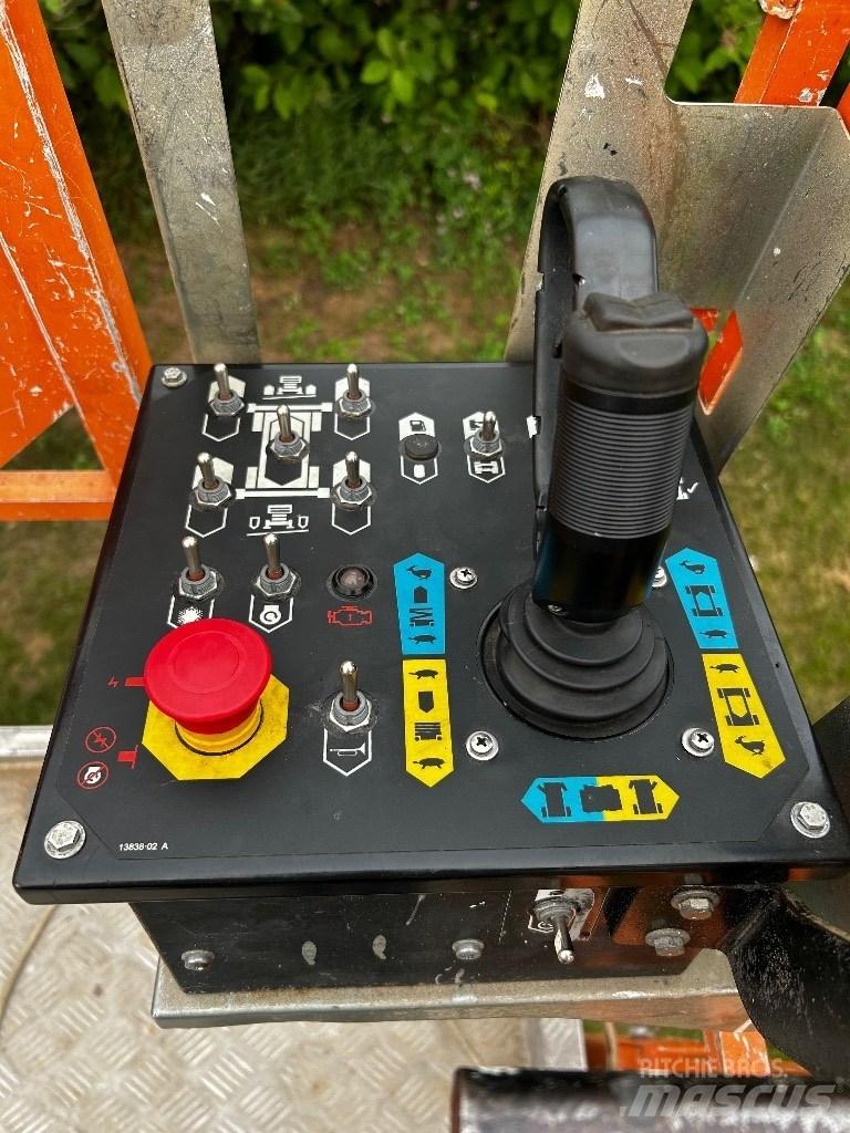 Snorkel S 3370 RT 가위형 리프트