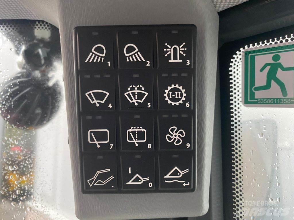 Yanmar V120  휠로우더