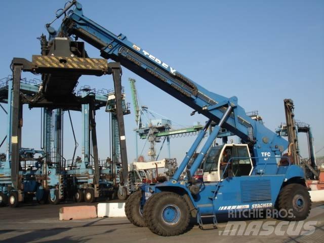 Terex PPM TFC 45 리치 스태커