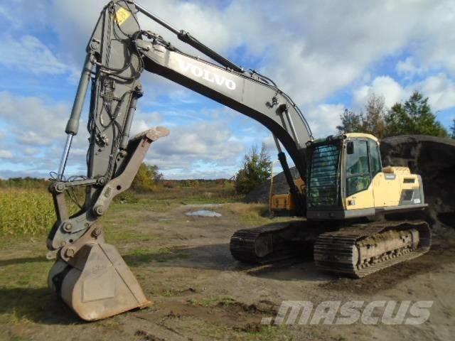 Volvo EC 220 DL 대형 굴삭기 29톤 이상