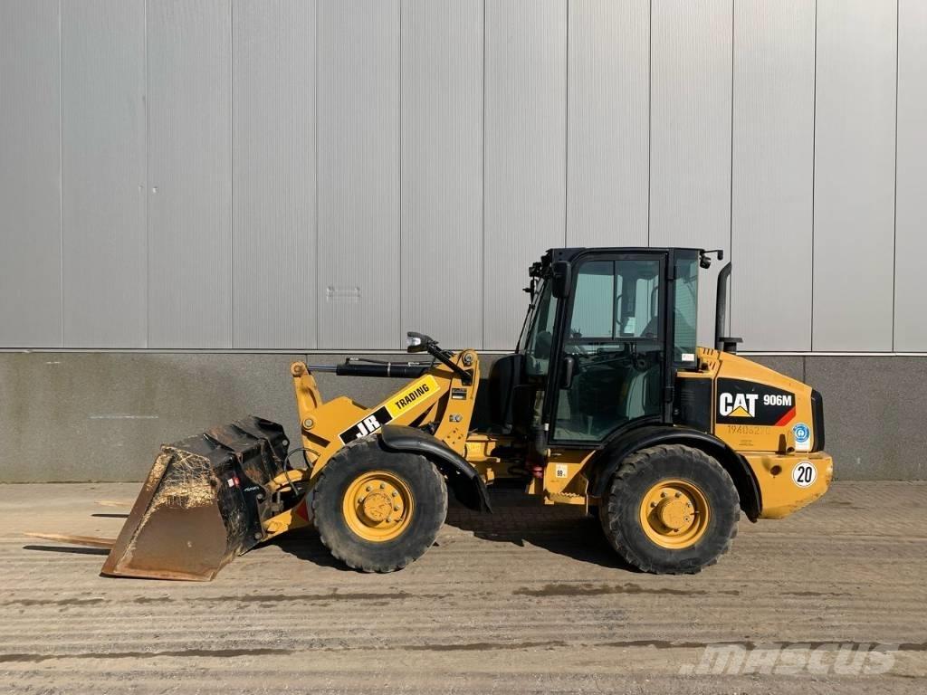 CAT 906  휠로우더