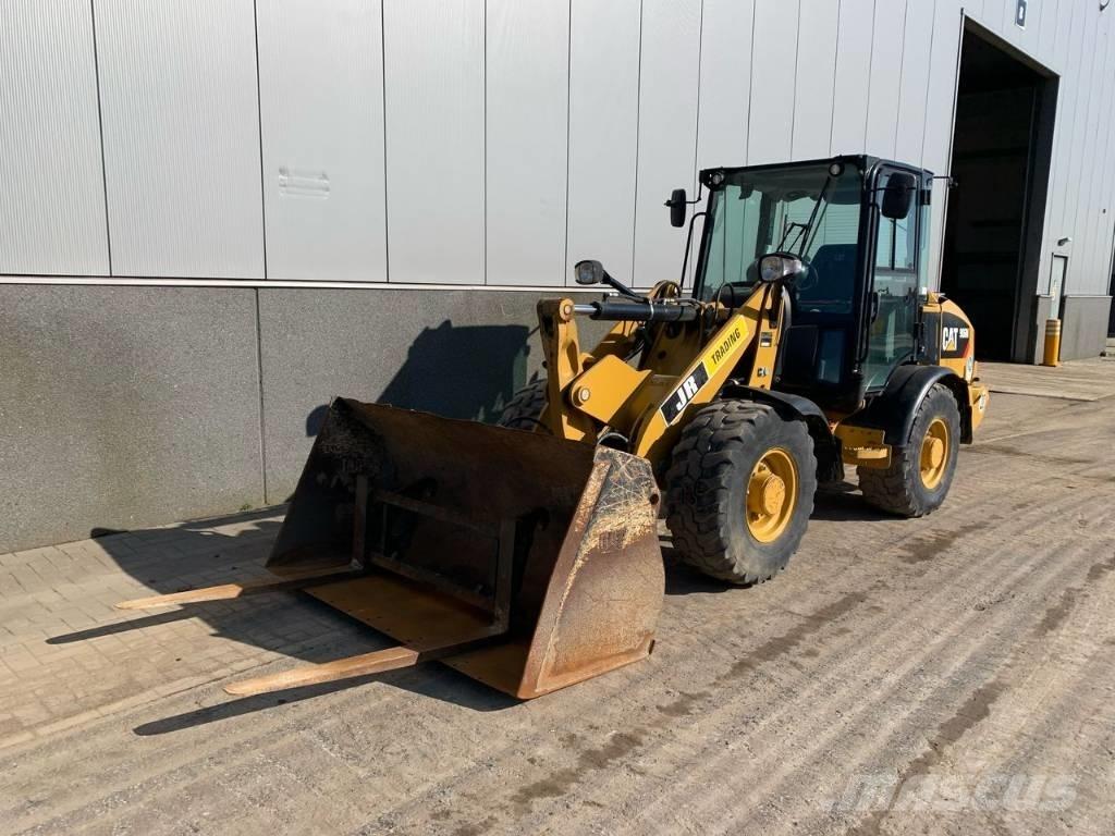 CAT 906  휠로우더