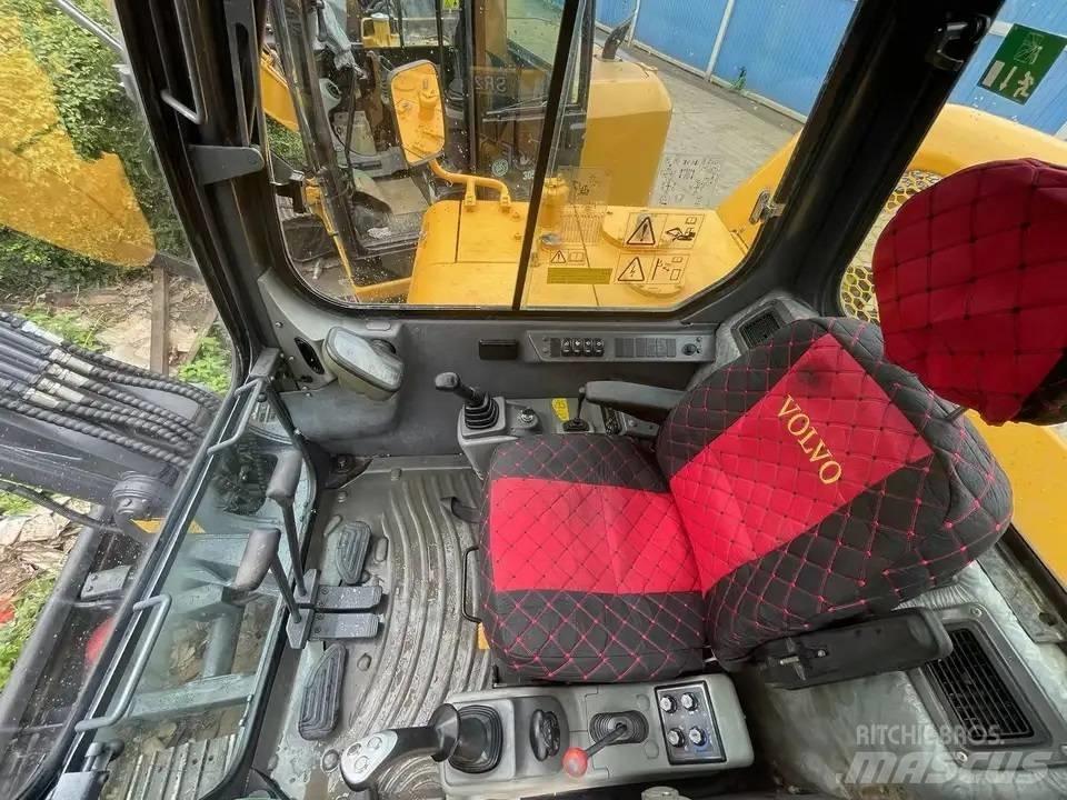 Volvo EC55D 소형 굴삭기 7톤 미만