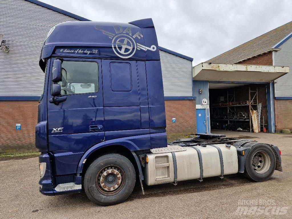 DAF XF 440 FT 트랙터 유닛