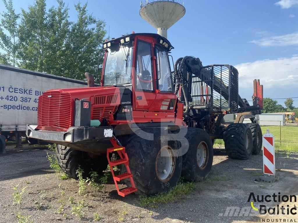Komatsu 895 원목 포워더