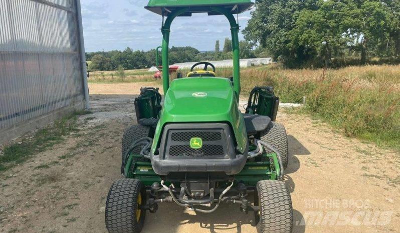 John Deere 7700A 페어웨이 잔디깎기