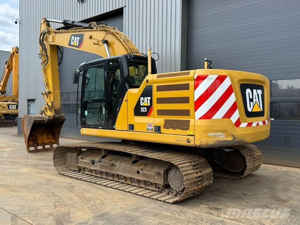CAT 323 대형 굴삭기 29톤 이상