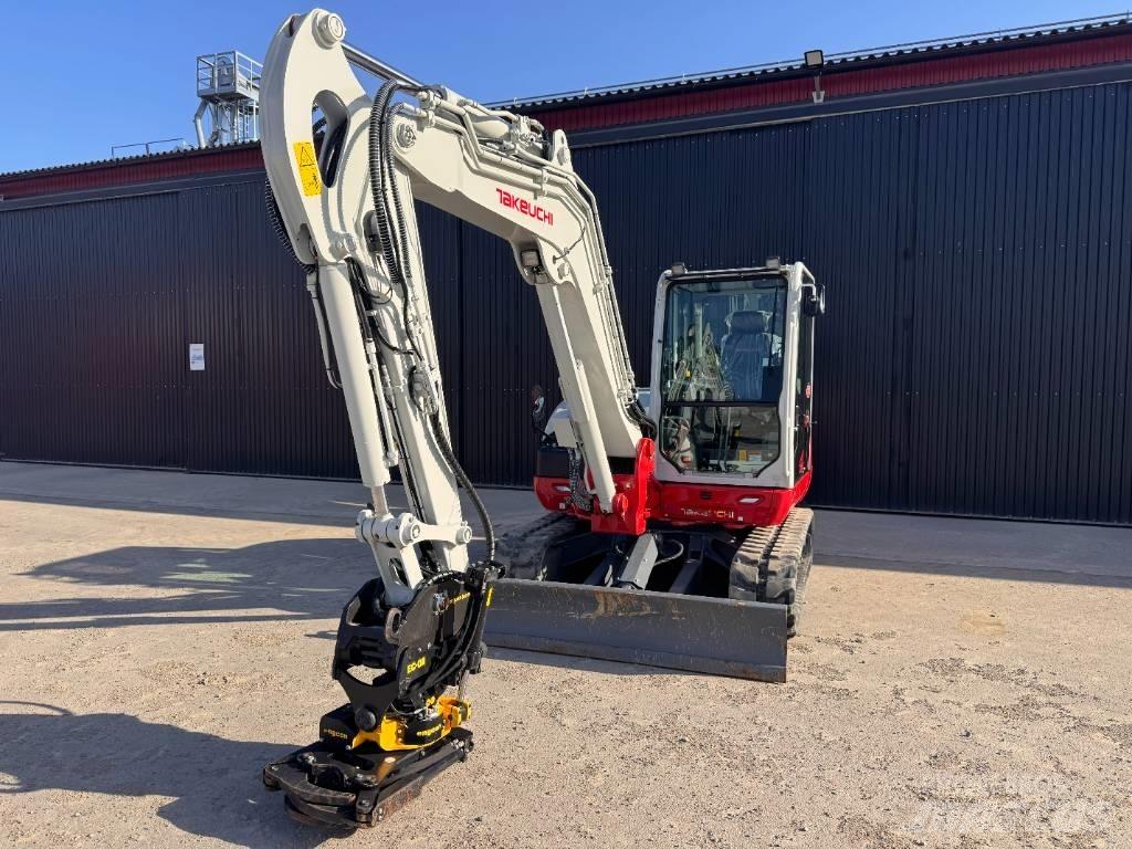 Takeuchi TB 370 중형굴삭기 7톤-28톤
