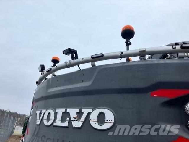 Volvo EW 160 E  휠 굴삭기