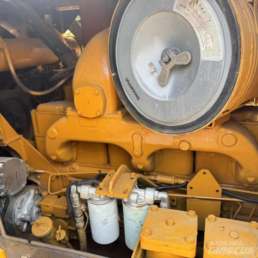 Shantui SD 22 크롤러 도저