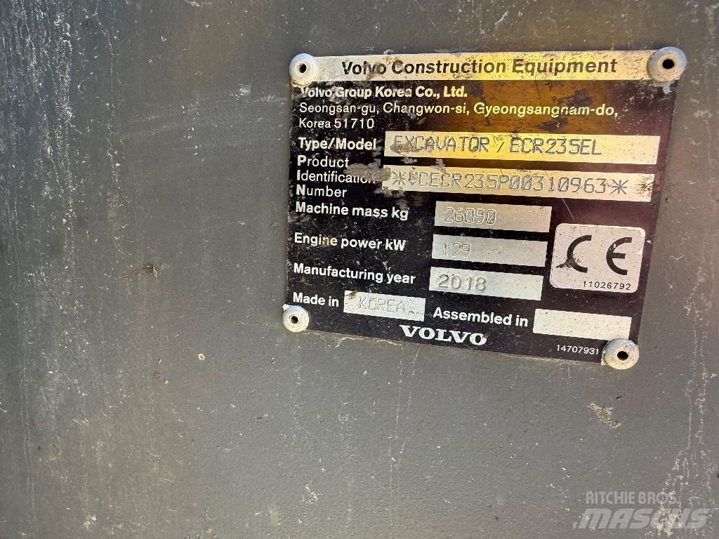 Volvo ECR 235 EL 대형 굴삭기 29톤 이상