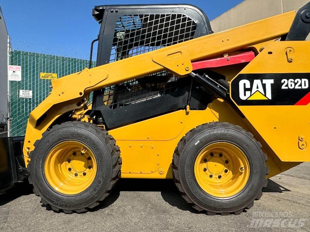 CAT 262 D  스키드로더