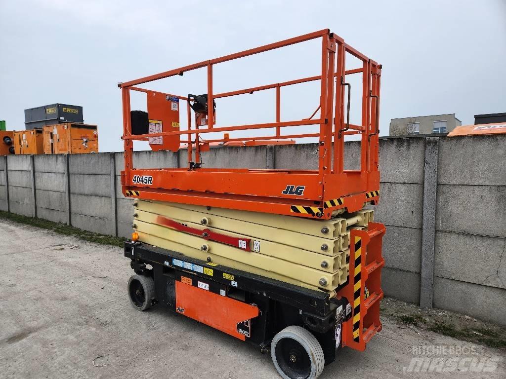 JLG 4045 가위형 리프트