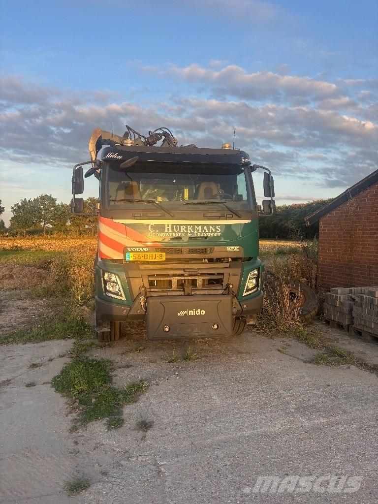 Volvo FMX 370 덤프 트럭