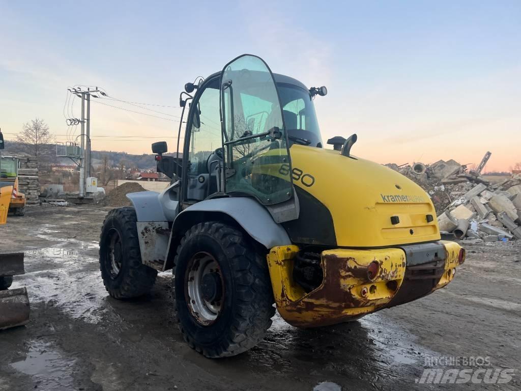 Kramer-allrad 880  휠로우더