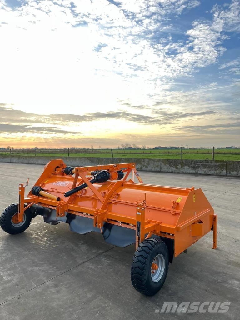 Struik 4LKFA75 감자수확기