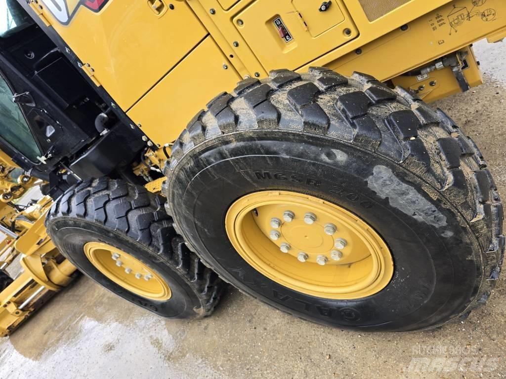 CAT 150 그레이더