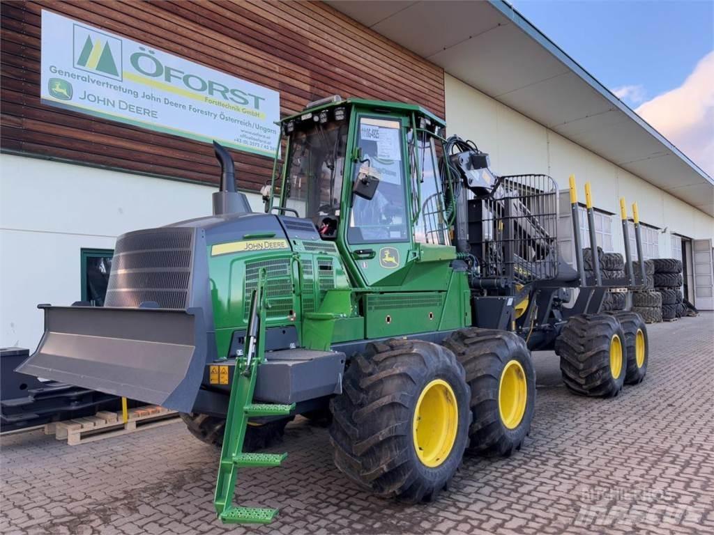 John Deere 1110 G 원목 포워더