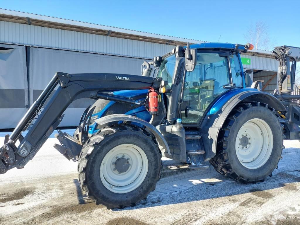 Valtra N 154 트랙터