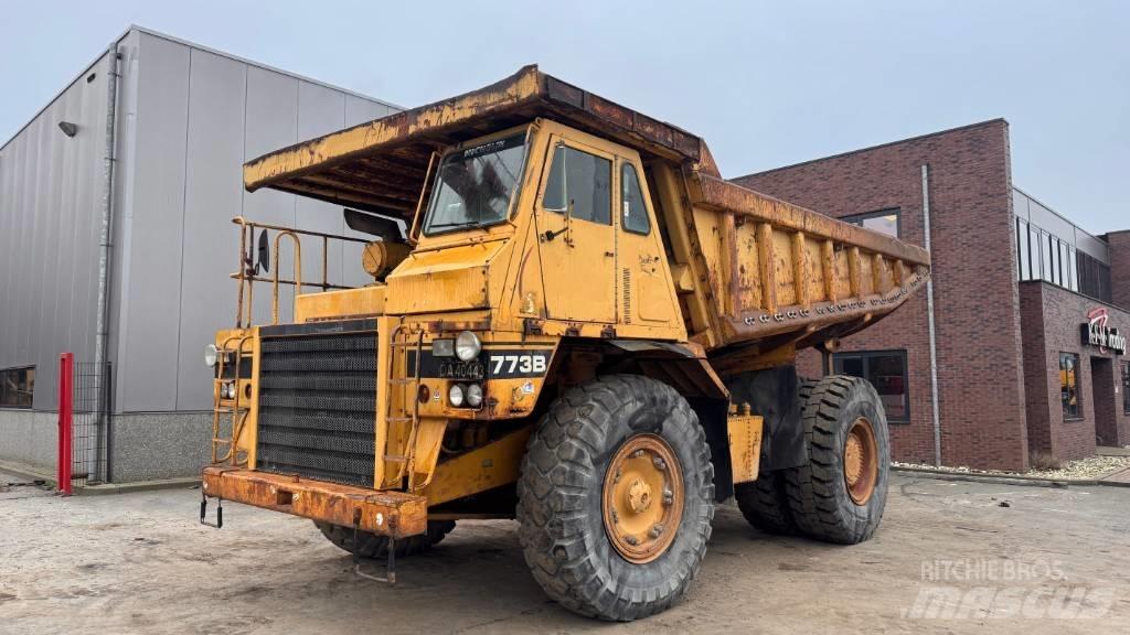 CAT 773 B 초대형 덤프 트럭