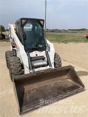 Bobcat S 300  스키드로더